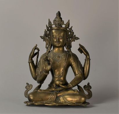 null Bouddha en bronze assise sur un socle lotus (amovible) , monté en lampe. Travail...