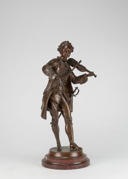 null Emile BRUCHON (actif 1880-1910). Mozart enfant jouant du violon. Fonte d'édition...