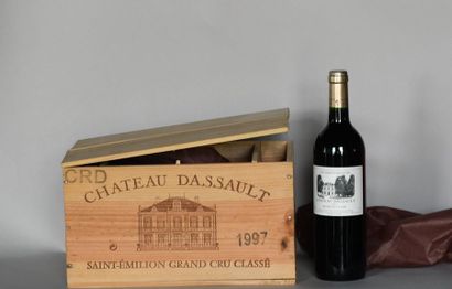 null 6 B CHÂTEAU DASSAULT (original wood case) GCC Saint-Emilion 1997