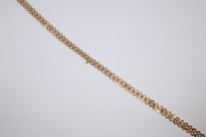 null Collier ancien en or rose 750°/00 maille plate ajourée, fermoir et chaîne de...