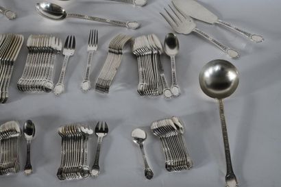 null TETARD Brothers XXth. Housewares in silver Regency style with fleurons, spatulas...