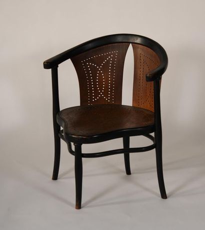 null THONET. 
Office armchair in bent wood and openwork with dotted patterns. Label...