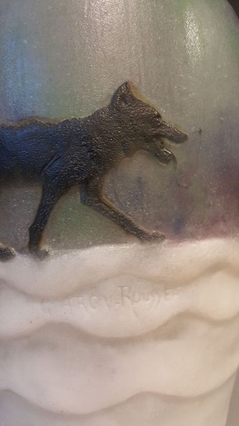  Gabriel ARGY ROUSSEAU (1885-1953) 
Vase " Wolves in the snow ", model created in...