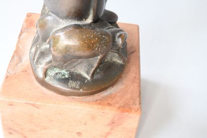 null 
Zoltán Olcsai-Kiss (1895-1981)
Berger
Groupe en bronze à patine brune
Signé...