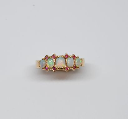 null River ring adorned with five oval opals (missing and worn, major missing on...
