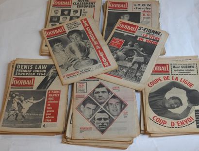 null Revues France Football de 1964 comprenant 52 revues