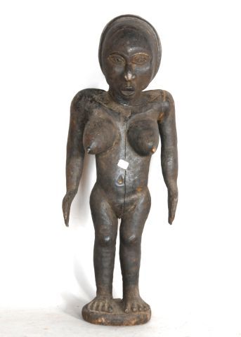 null CONGO 

Statue de femme aux traits réalistes en bois à patine noire

XXe, de...