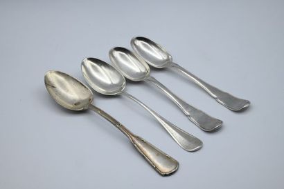 null Silver lot including 4 different types of cutlery, 3 forks and 3 small spoons.

Minerve...
