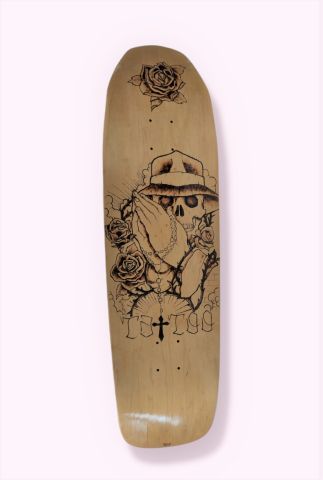null ZEYO (né en 1979)

Tatoo "Vanité"

Planche de skate, prototype de chez CLICHE,...