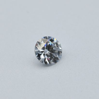 null Moissanite de forme ronde d’environ 0,99 carat (6,5 mm x 6,5 mm x 3,99 mm),...