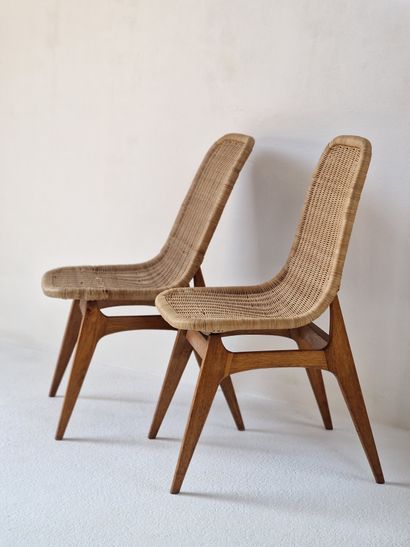 null Geneviève DANGLES (1929), circa 1955

Paire de chaises en hêtre et cannage de...