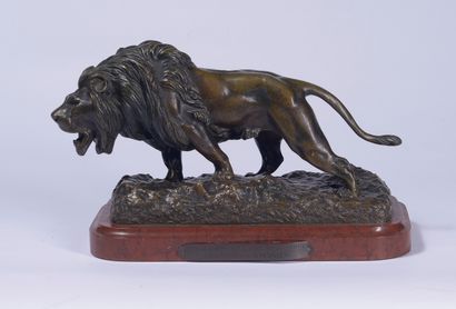 null D'après Antoine - Louis BARYE (1796-1875)

Le lion marchant

Epreuve en bronze...