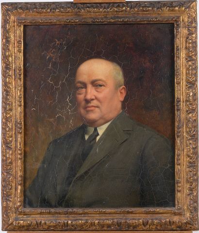 null Tony TOLLET (1857-1953)
Portrait d’un notable lyonnais 
Huile sur panneau, signée...