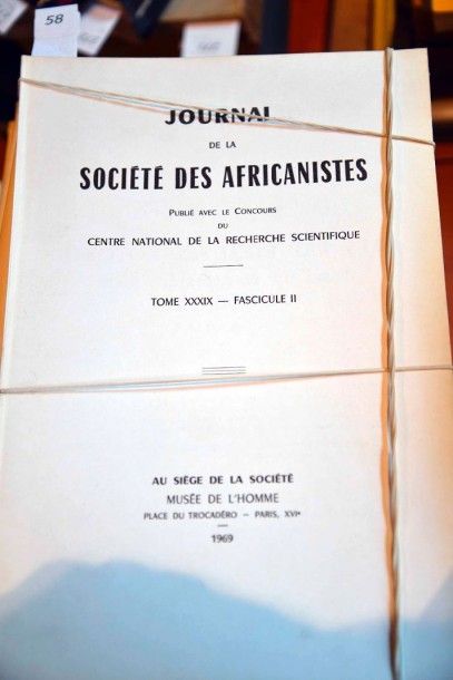JOURNAL DES AFRICANISTES (Revue) 1960-1 et 2, 1961-1 et 2, 1962-1 et 2, 1963-1 et...