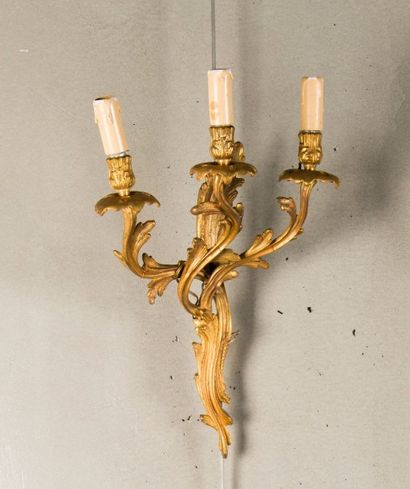 null Applique de style Louis XV en bronze doré, H: 40 cm