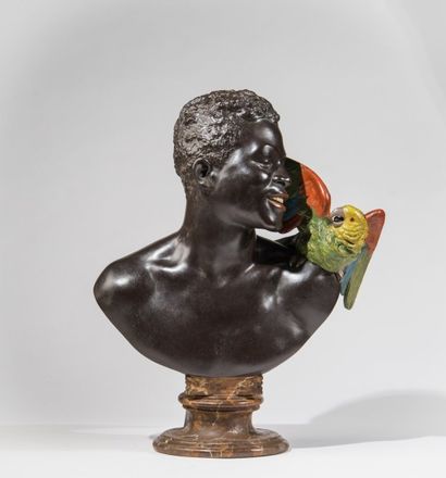 Hermann GLADENDEK (1827-1918) " Black amor". Deux sculptures Buste de couple d'africains,...