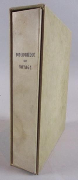 null BIBLIOTHEQUE DE VOYAGE Genève, Kundig, 1945. 8 livres de divers formats dans...