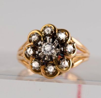 null Bague, monture en or jaune 750 millièmes (18K) ornée d'un petit diamant, dans...