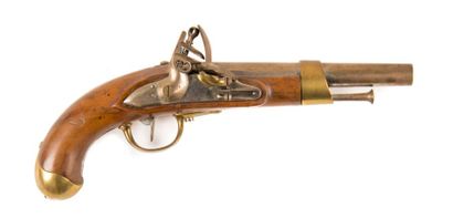 null Pistolet à silex, modèle An XIII.
Canon daté 1813. Platine «Manufacture impériale...