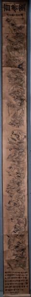 CHINE, XXème siècle Rouleau à décor imprimé à l'encre sur soie de Luohan, des inscriptions...