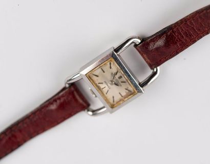 HERMES pour JAEGER LECOULTRE Montre bracelet de dame en acier, modèle "étrier".
...