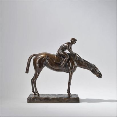null Giuseppe FERRARI (1840-1905). Jockey caressant sa monture. Epreuve en bronze...