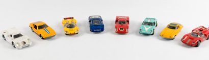 null Politoys, lot de 8 voitures de sport, bon état : Abarth 2000 n° M12 bleue, Maserati...