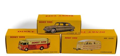 null Editions Atlas , reproduction Dinky Toys, lot de 30 voitures en boite : Citroen...