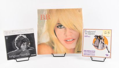 null Lot de 1 disque 33t et 2 disques 45t dont 1 SP et 1 EP de Brigitte Bardot comprenant...