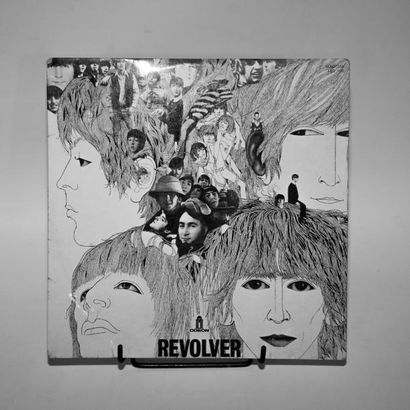 null 1 disque 33t The Beatles Revolver (Parlophone) (G/G).
