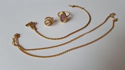 null Lot en or jaune 750 millièmes (18K) comprenant un bracelet, un collier avec...