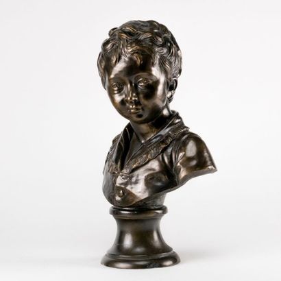 null Jean-Antoine HOUDON (1741-1828) d'après. Buste d'Alexandre Brongniart enfant....