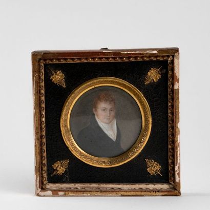 null Paire de miniatures, portraits d'hommes. Annotées au dos "Antoine Villette"...