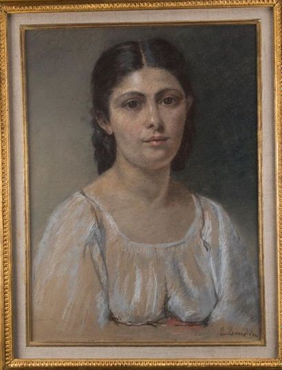 null Ecole Française du XIXème siècle. Portrait de jeune femme brune. Pastel, porte...