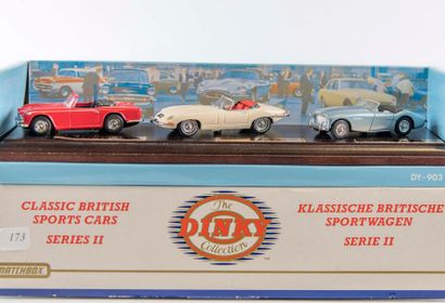 null The Dinky Collection Matchbox DY-903, coffret comprenant 3 voitures : triumph...