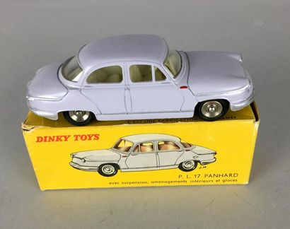 null Dinky Toys France, Panhard PL17 ref 547, couleur lavande,ouverture des portes...