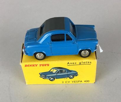 null Dinky Toys France, 2 cv Vespa 400 ref 24L, bleue, capote noire, petite bulle...