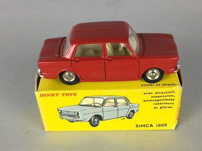 null Dinky Toys France, Simca 1000 ref 519, rouge, un pneu applati, excellent état...