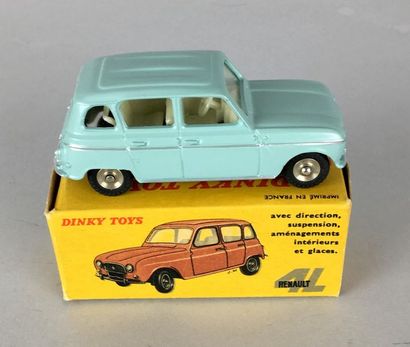 null Dinky Toys France, Renault 4L réf 518, bleu clair, excellent état dans sa boite...