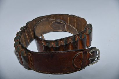 null Ceinture-cartouchière en cuir brun.