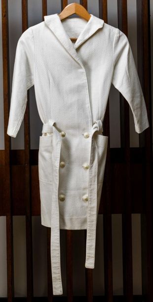null KIM TAK, manteau en piqué de coton blanc non doublé, taille 38/40?