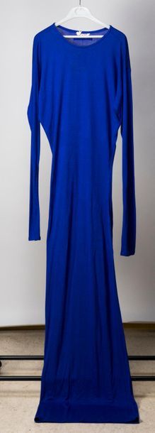 null GAULTIER Public, robe tee-shirt en maille bleue vif, manches et taille ultra...