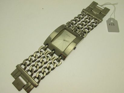 null 1 GUESS lady's watchband, metal case and bracelet, polished steel dial, quartz...