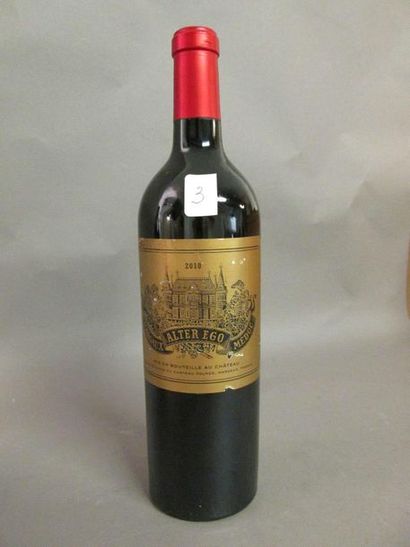  1 bouteille d'ALTER-EGO, CHATEAU MARGAUX, 2010, second vin du Château Palmer, étiquettes...