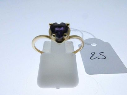 1 ring gold setting with a heart shaped,...