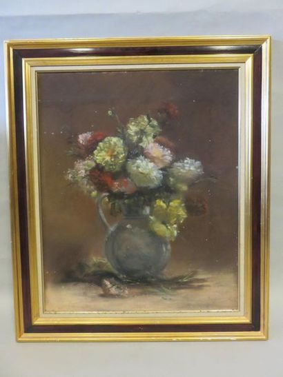 null "Bouquet", pastel (accident). 72,5x60 cm
