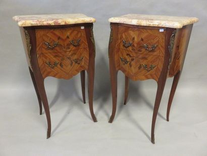 * Chevets Pair of bedside tables in veneer and marquetry of flowers and foliage,...