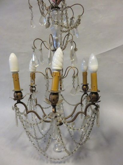 LUSTRE Metal chandelier and pendants with six leafy light arms. 75 cm