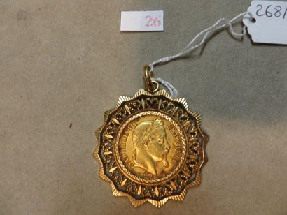 null Openwork gold star pendant, decorated with a 20 french francs gold coin of 1864...