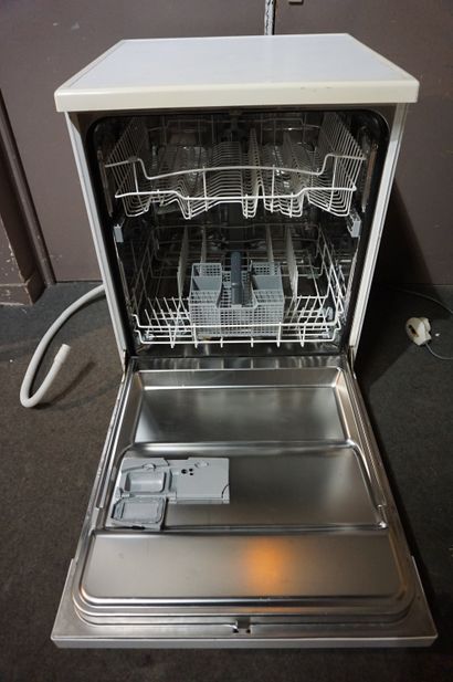 Lave-vaisselle Lave-vaisselle Laden. 85x60x60 cm
